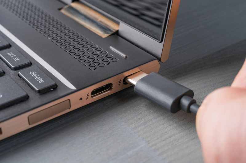 how to charge a laptop with usb cable_3