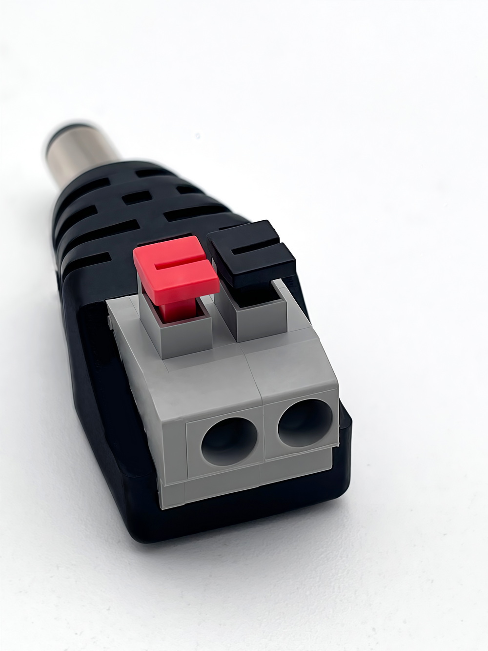 Press-type DC Connector