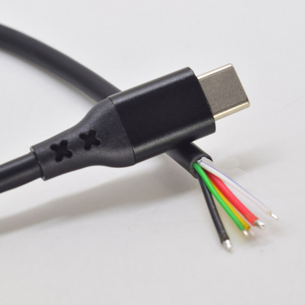 what are the 5 wires in a USB Cable