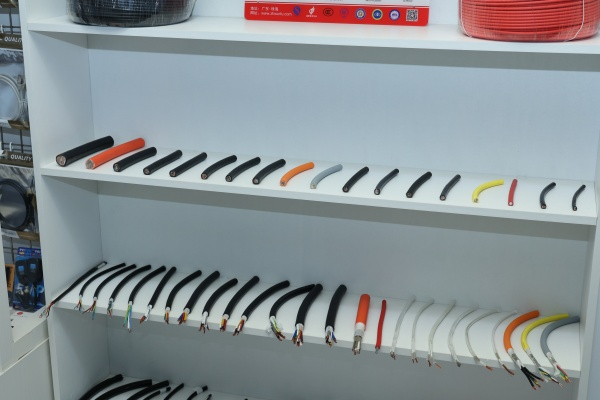 sample room (10)