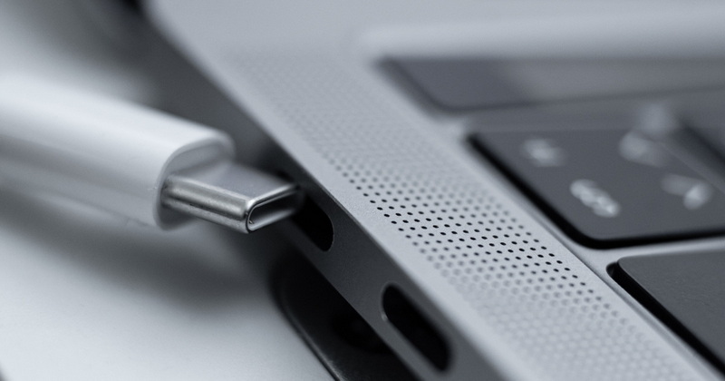 how to transfer data between laptops using usb cable