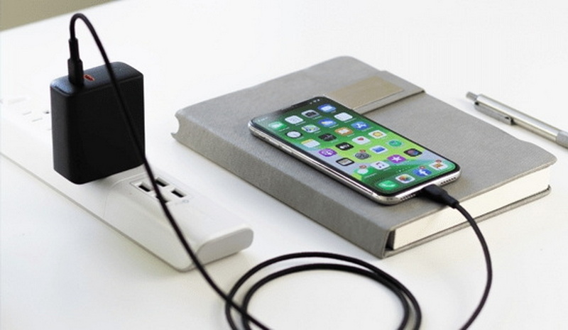 charge your phone without a usb cable_1