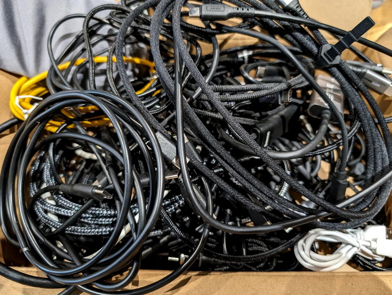 how to store usb cables_3
