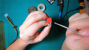 how to make usb to sata power cable_4.jpg