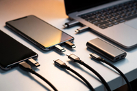 //iprorwxhkqpilp5p.ldycdn.com/cloud/pkBpoKjqlmSRplniqqprjm/USB-C-High-Speed-Data-Flow.jpg